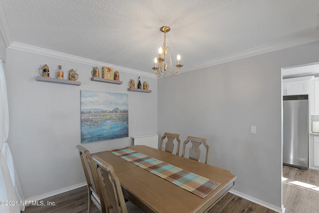 Photo of 2397 FERNVIEW Drive