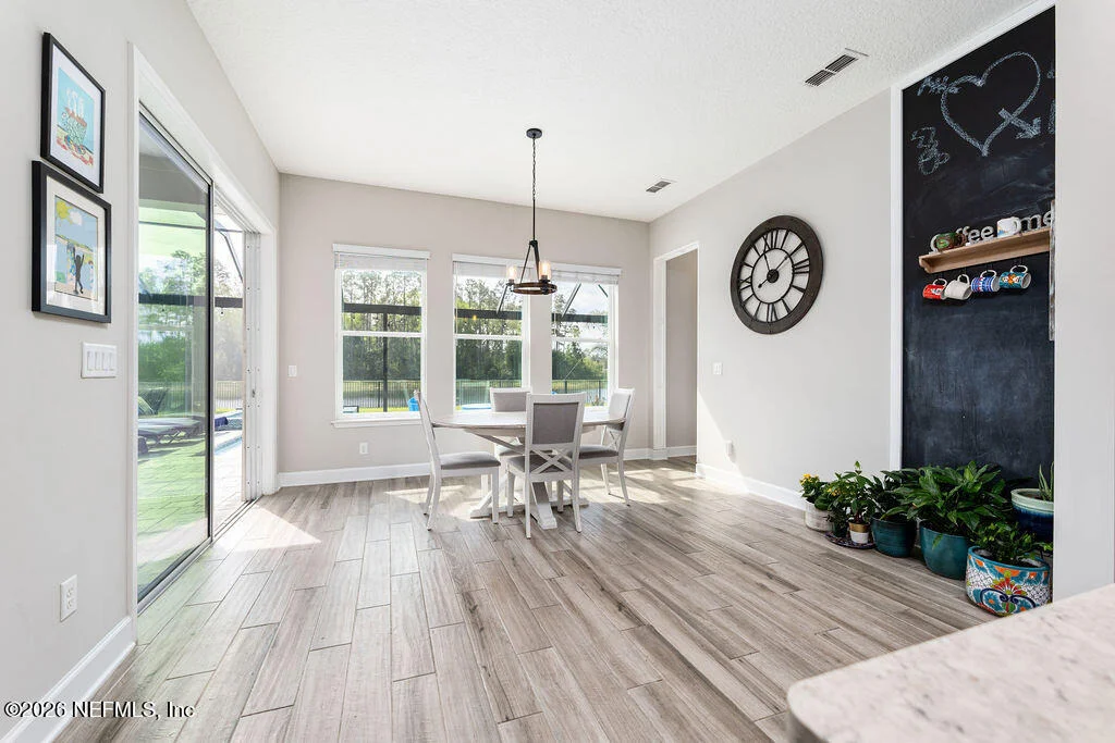 Photo of 818 OUTLOOK Drive