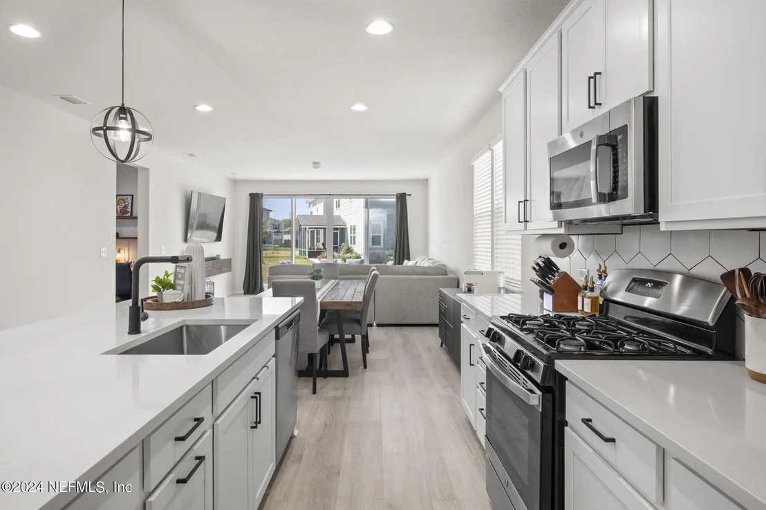 Photo of 34 ALDERWOOD Place