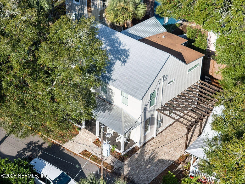 Photo of 88 LINCOLN Street