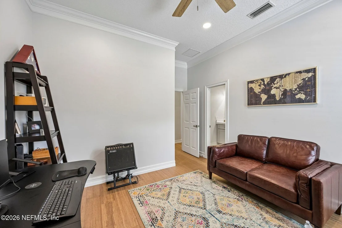 Photo of 2567 FERNTREE Lane