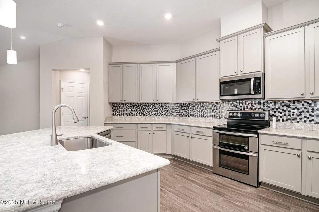Photo of 97519 ALBATROSS Drive