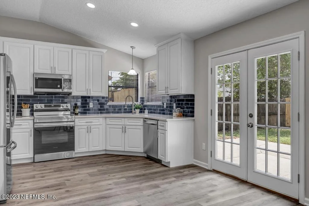 Photo of 8560 MOSS POINTE Trail N