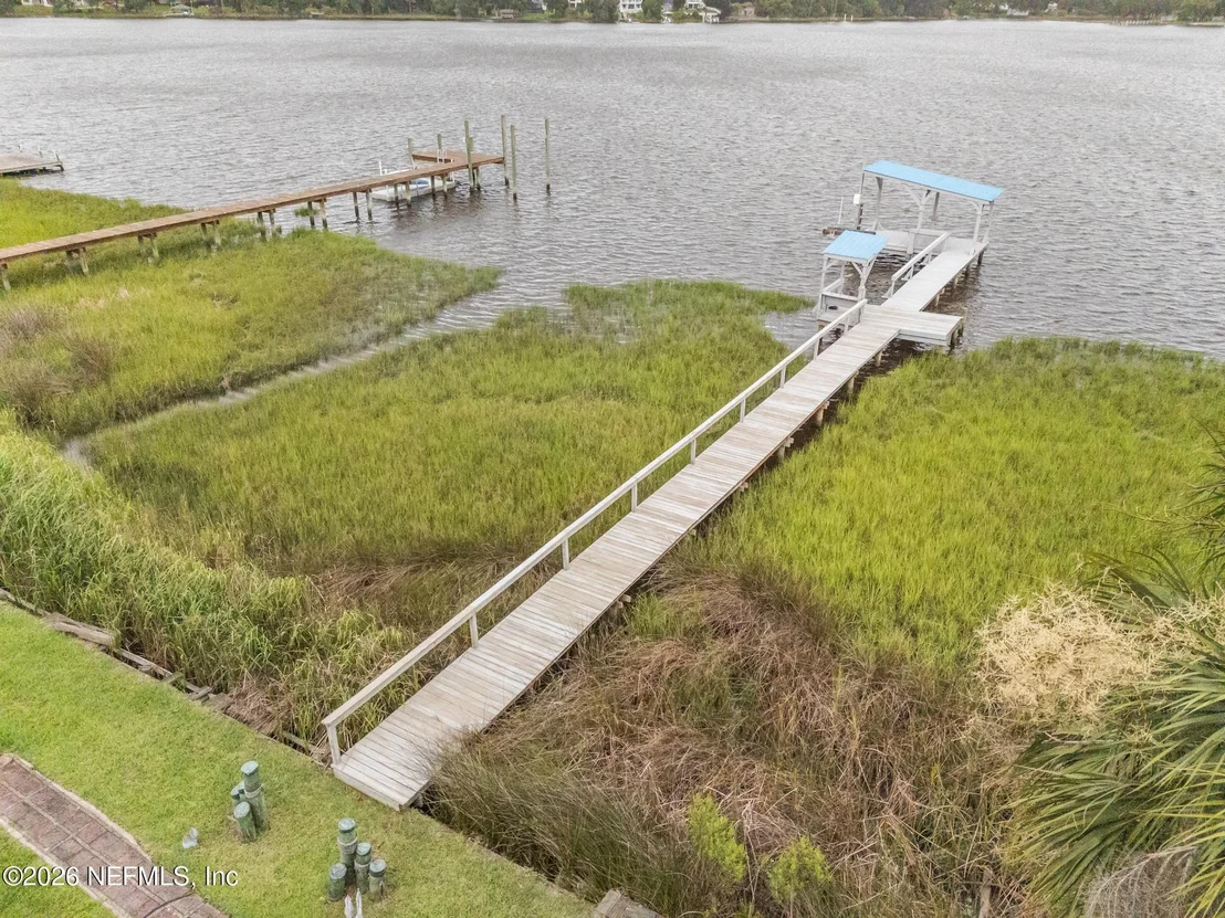 Photo of 1375 CEDAR BAY Road