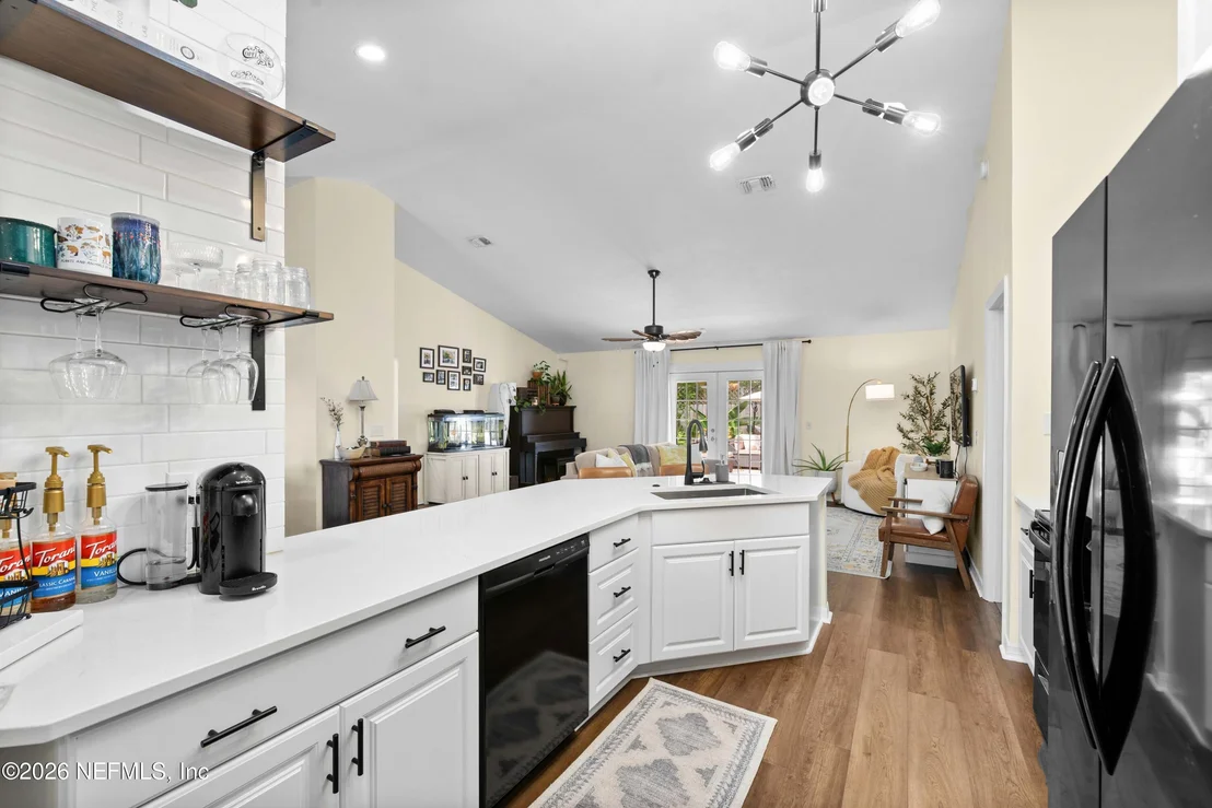 Photo of 2766 SAM HARDWICK Boulevard
