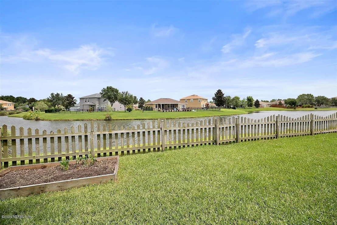 Photo of 132 STRAW POND Way