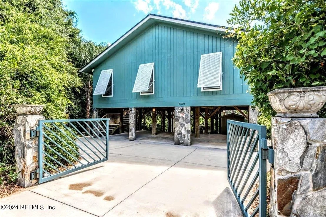 Photo of 3500 PUTNAM Road