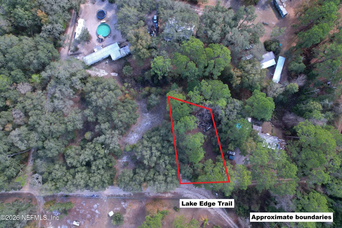 Photo of 113 LAKE EDGE Trail