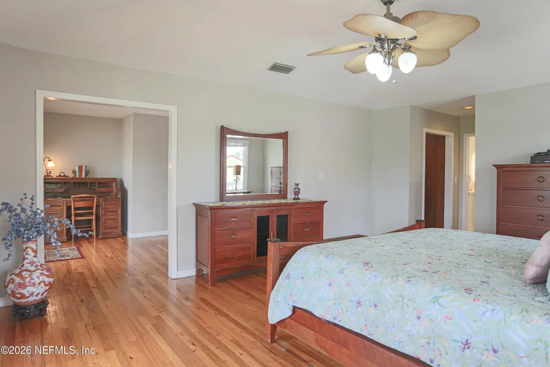 Photo of 304 GENOA Road