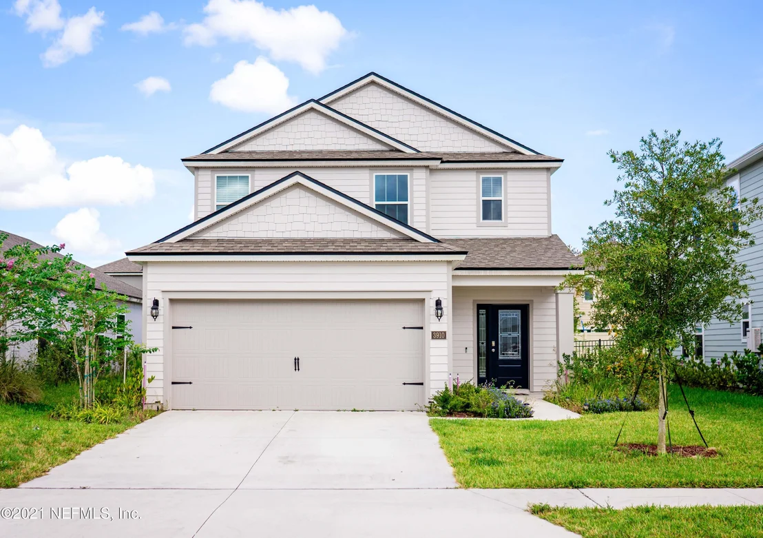 Photo of 3910 HEATHERBROOK Place