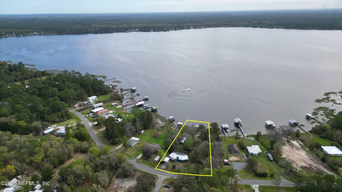 Photo of 176 LAKE Drive