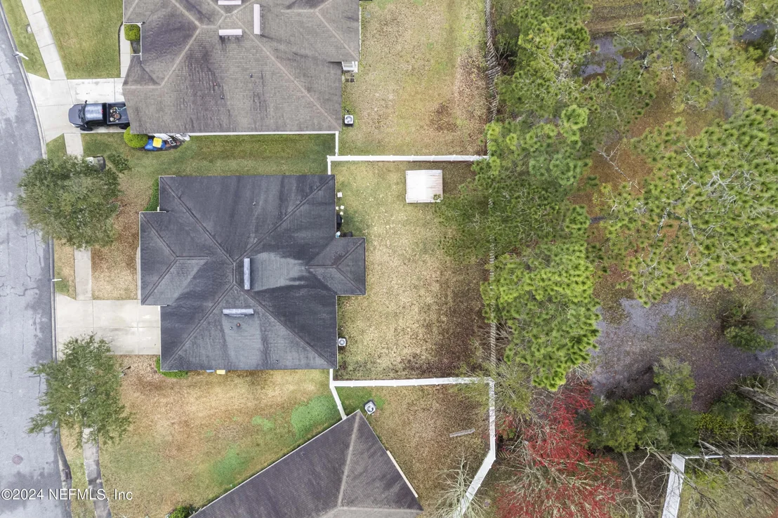 Photo of 393 SANWICK Drive