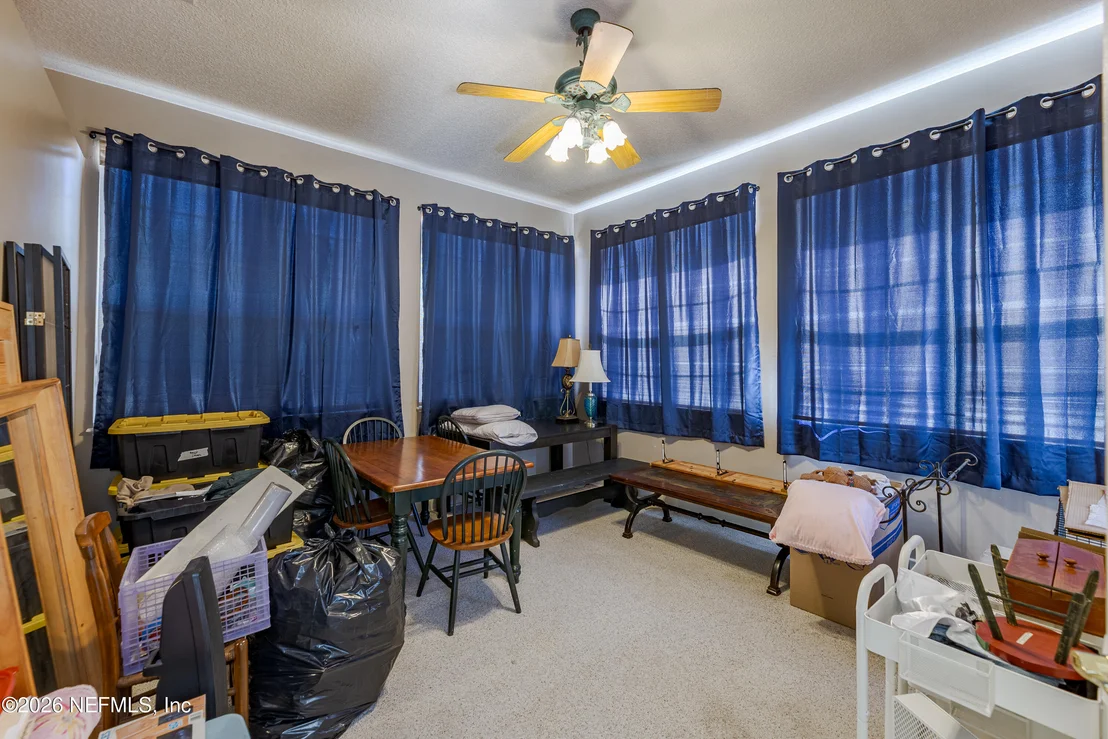 Photo of 8404 NESBITT Road