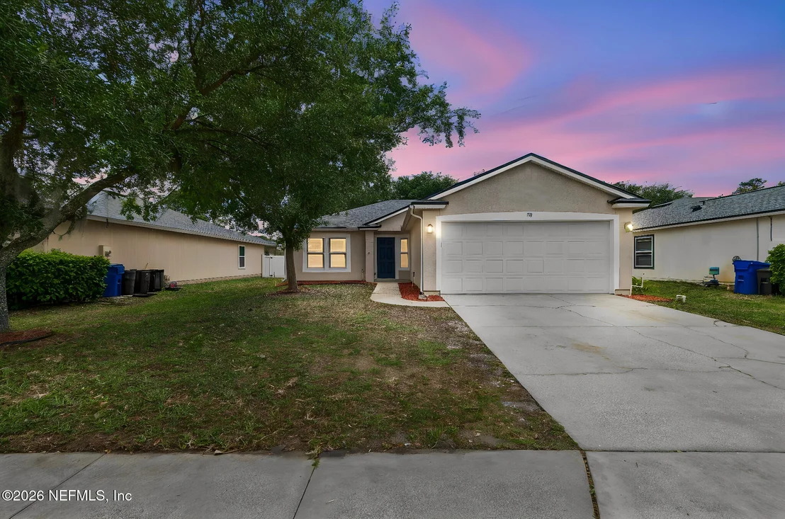 Photo of 73 S TWIN MAPLE Road