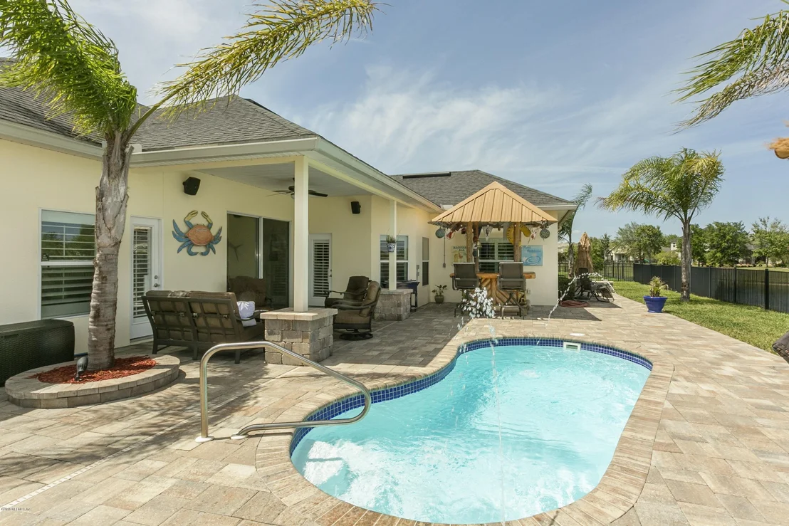 Photo of 1724 N CAPPERO Drive
