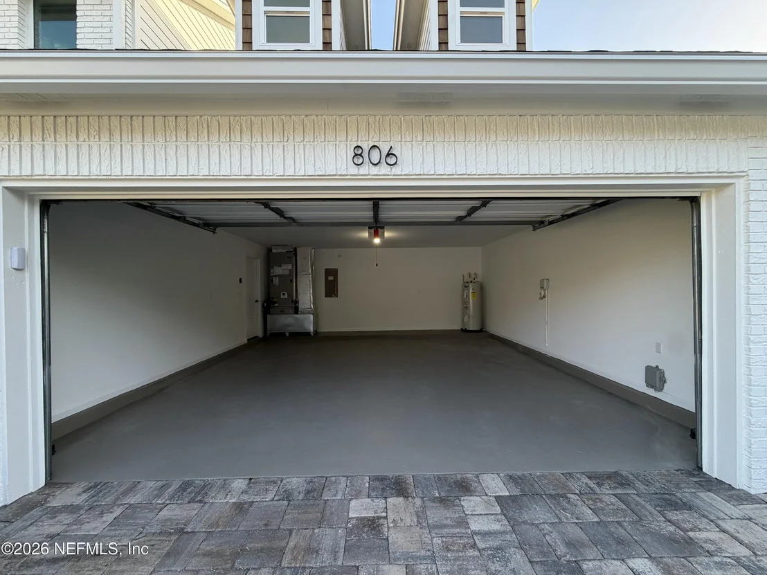 Photo of 806 CHERRY Street
