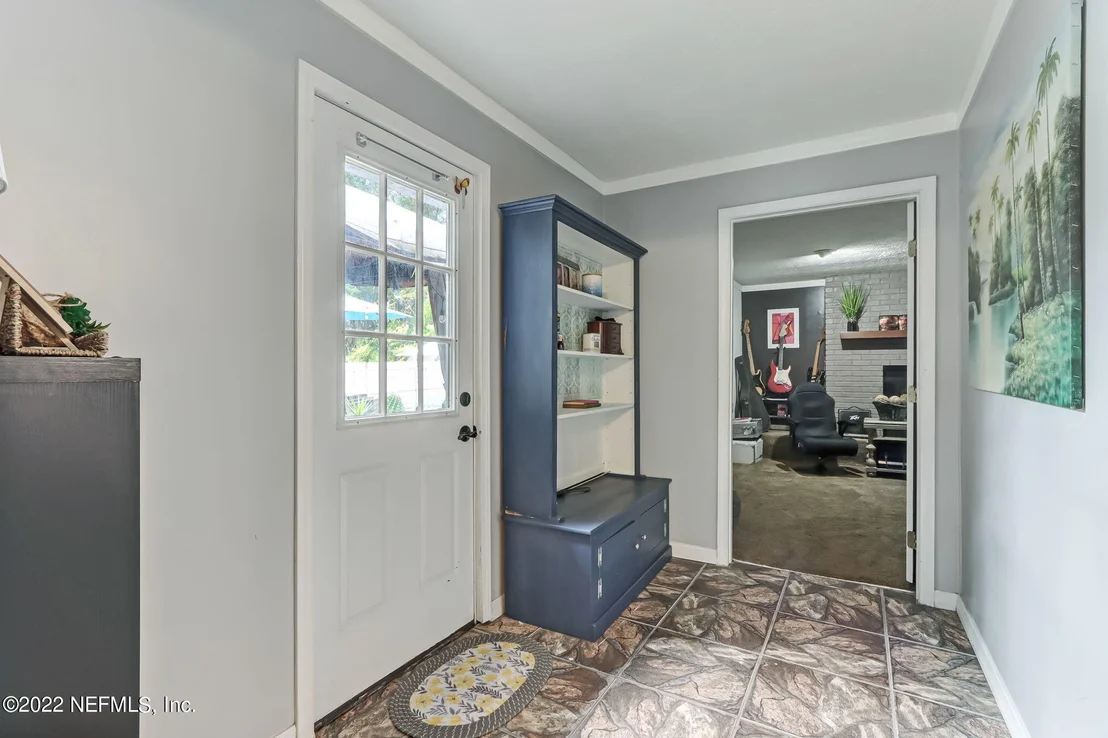 Photo of 10515 JOLYNN Road