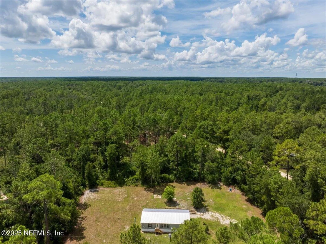 Photo of 713 HICKORY NUT Trail