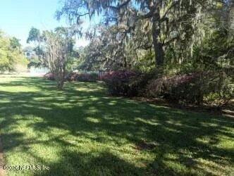 Photo of 13200 MANDARIN Road
