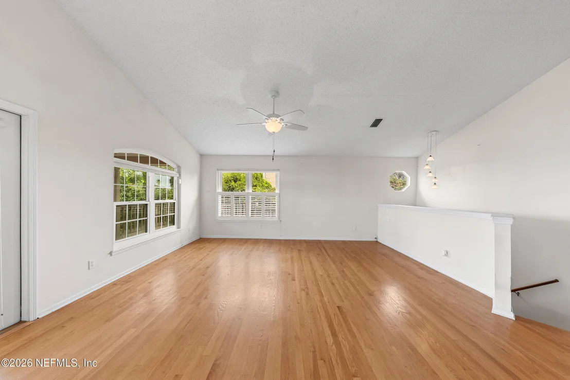 Photo of 124 BEACHSIDE Drive