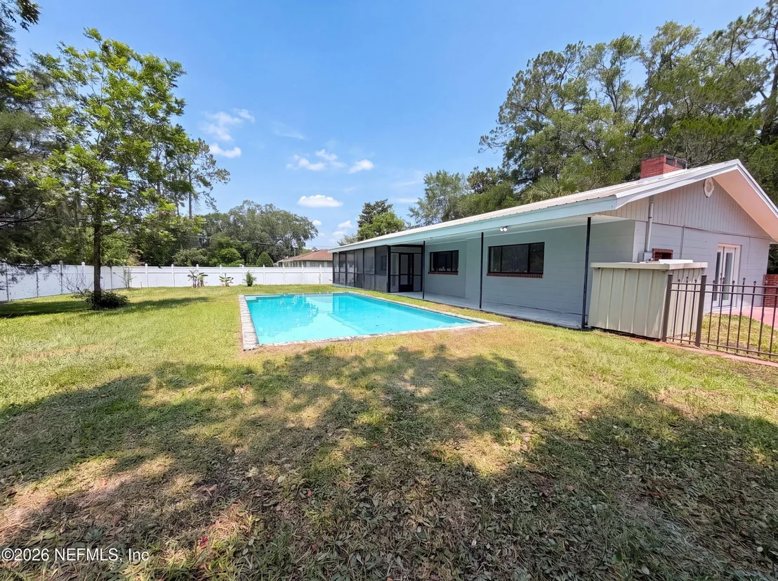 Photo of 1605 RAIFORD Road