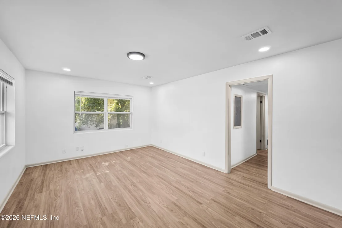 Photo of 6910 CARTIER Circle