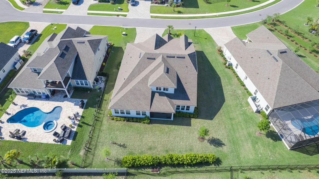Photo of 63 BRADDOCK Court