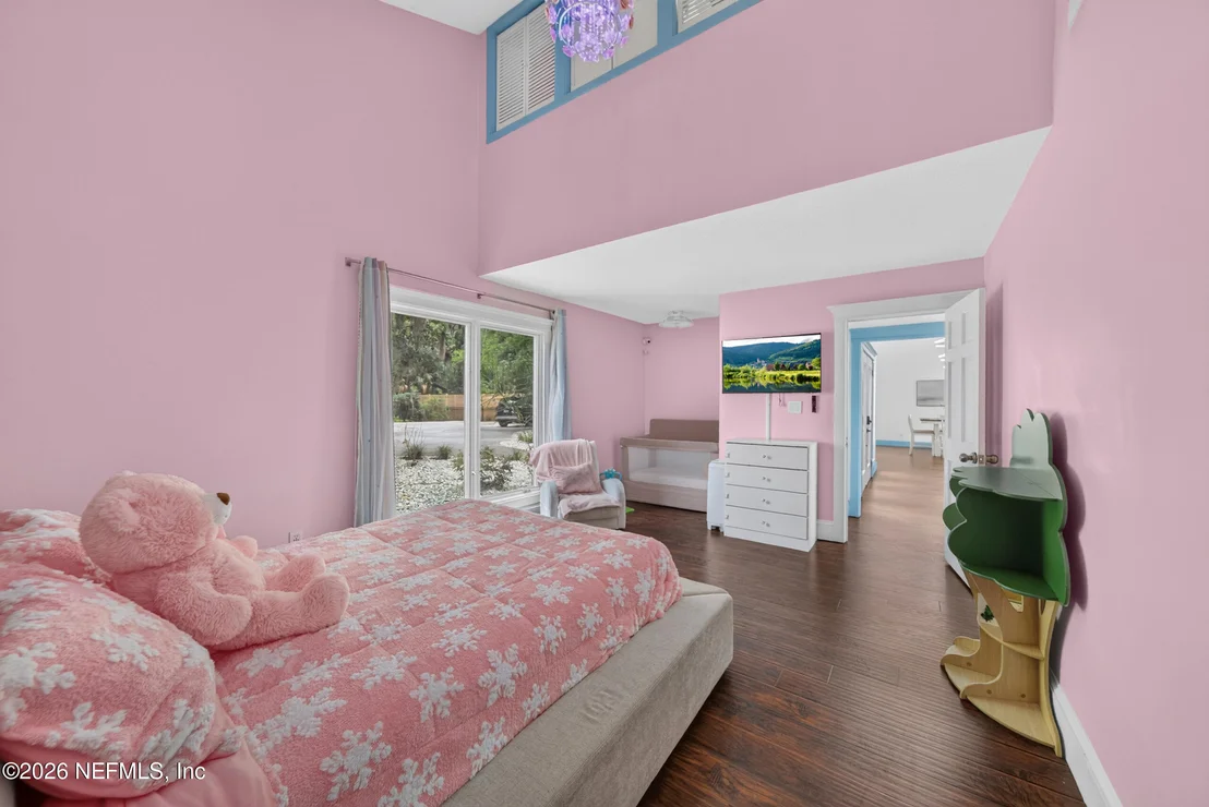 Photo of 13062 MANDARIN Road
