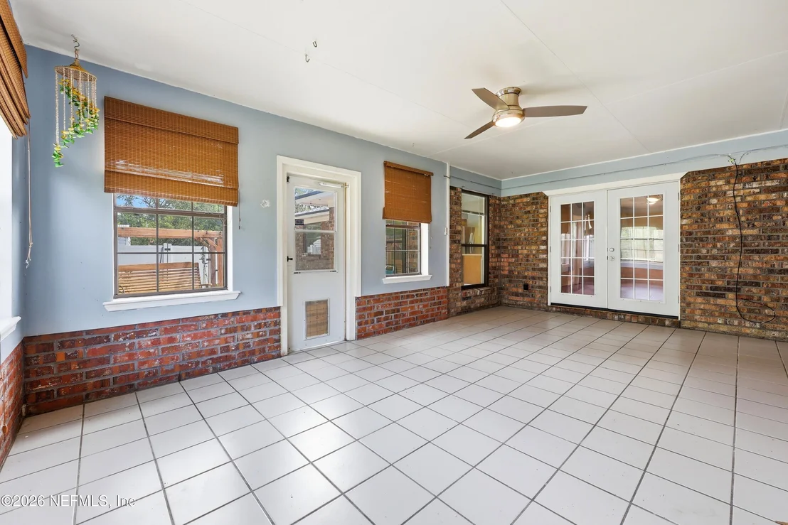Photo of 346 FOXRIDGE Road