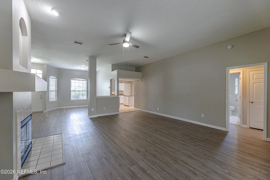 Photo of 13870 SOFTWIND Trail N