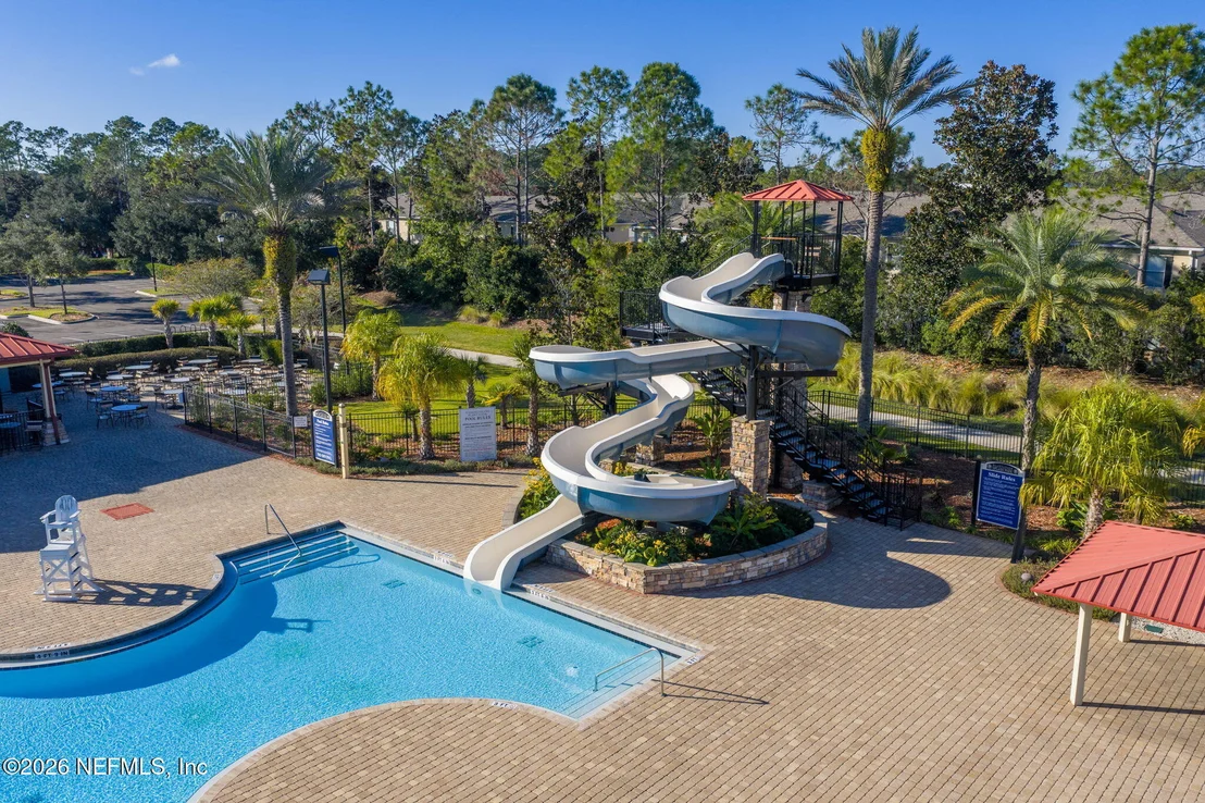 Photo of 2325 LINKS Drive