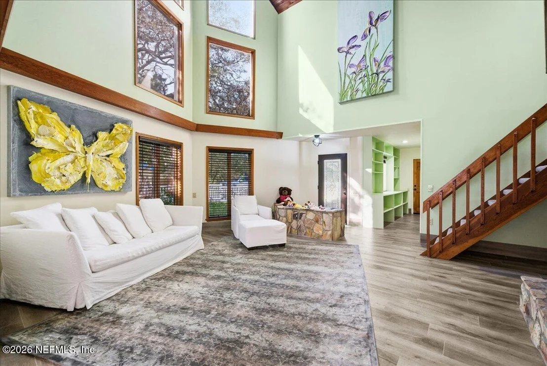 Photo of 4 SANTA MARIA Lane