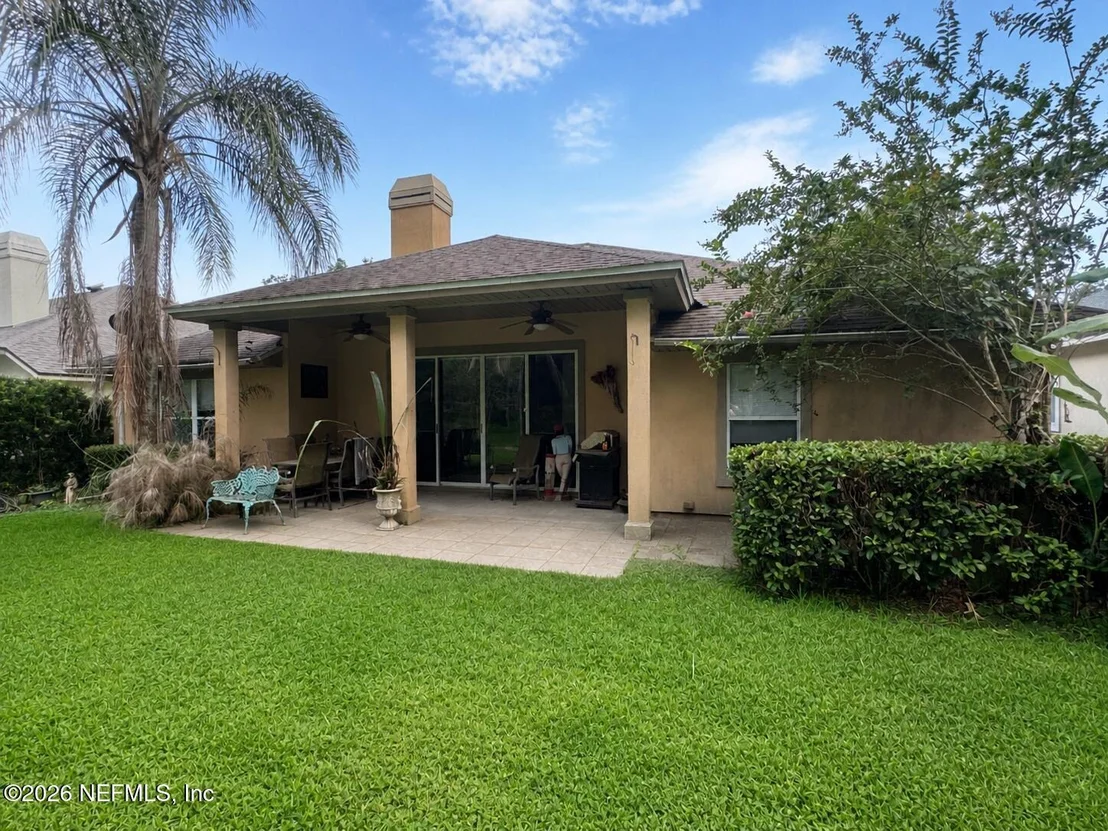 Photo of 1552 BARRINGTON Circle