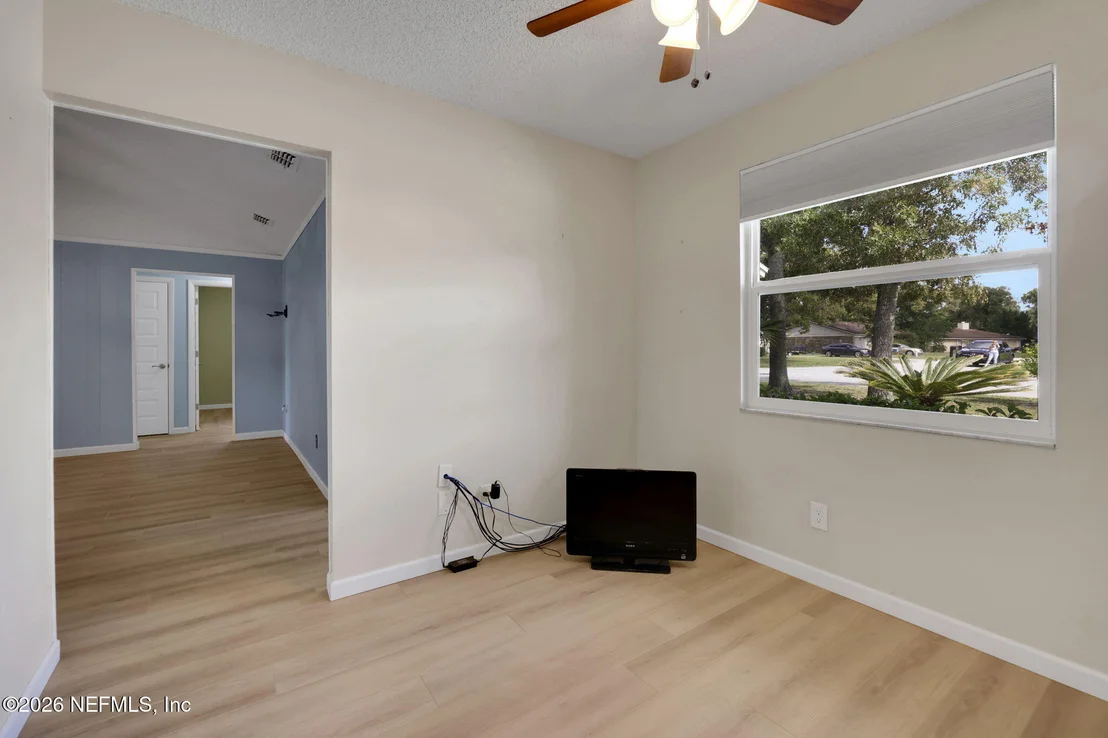 Photo of 11530 BROAD LEAF Drive
