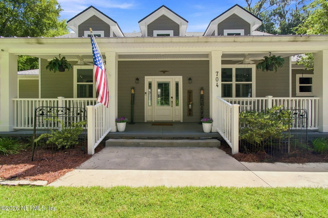 Photo of 704 COACHMAN'S Place