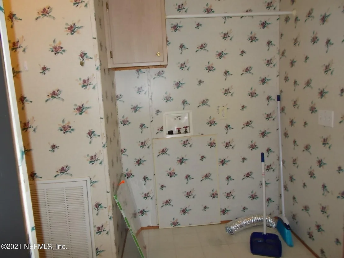 Photo of 35038 SPLIT OAK Drive