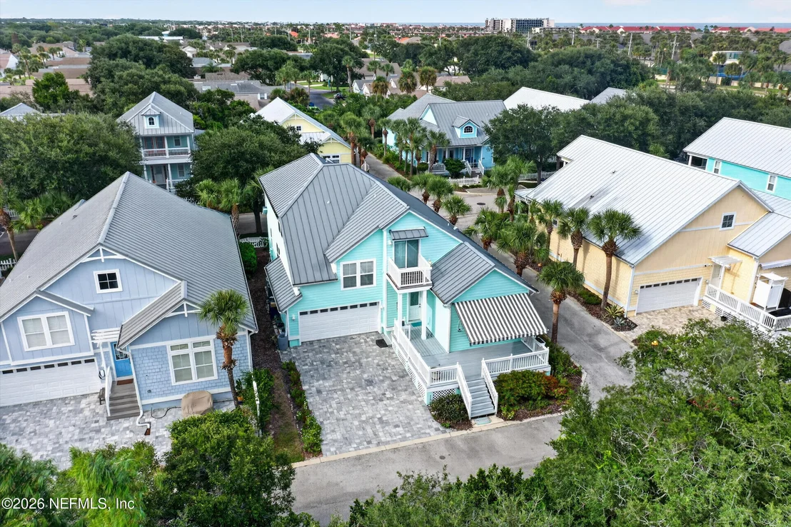 Photo of 117 ISLAND COTTAGE Way