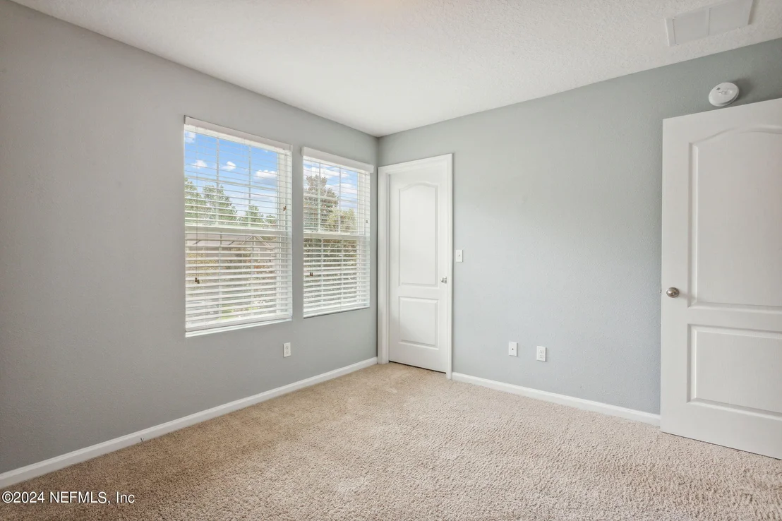 Photo of 597 DRYSDALE Drive
