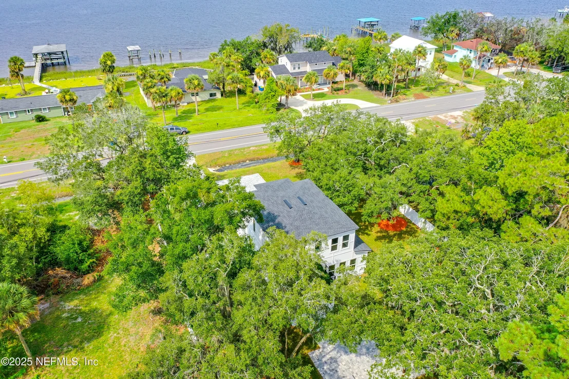 Photo of 5765 HECKSCHER Drive