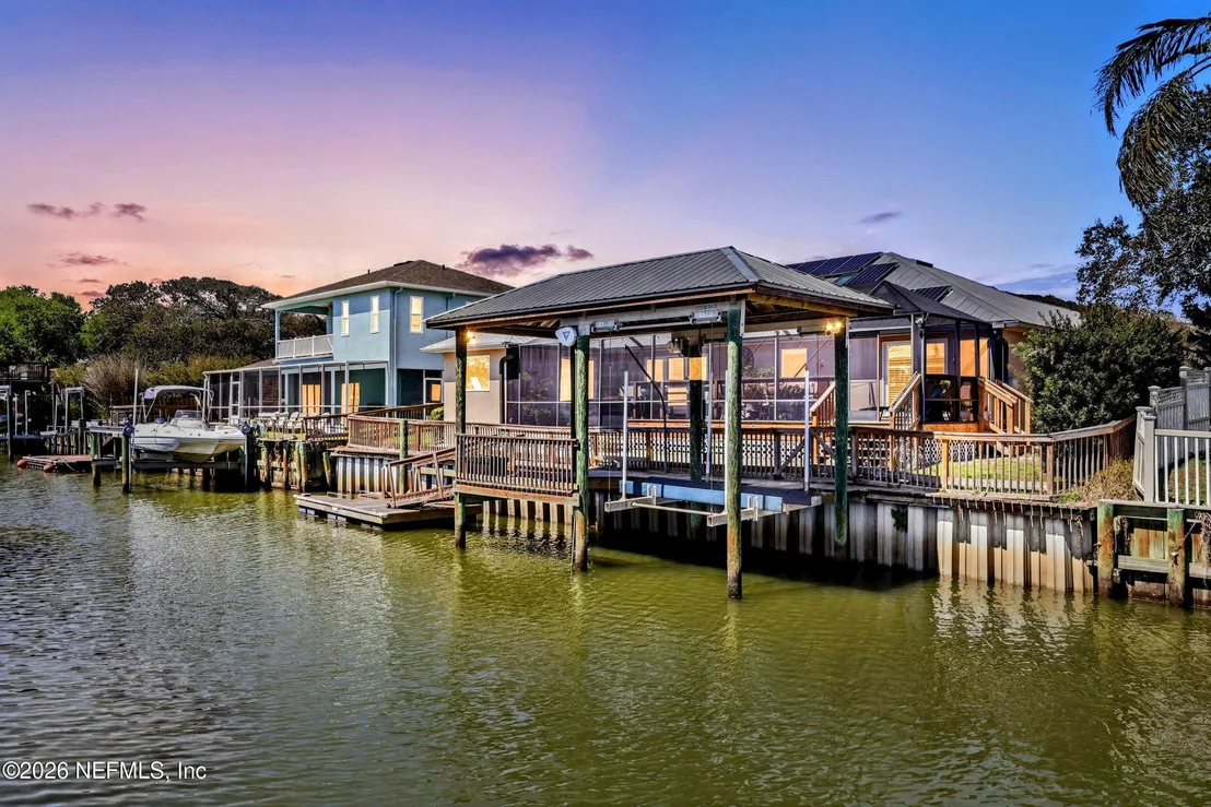 Photo of 225 PIZARRO Road