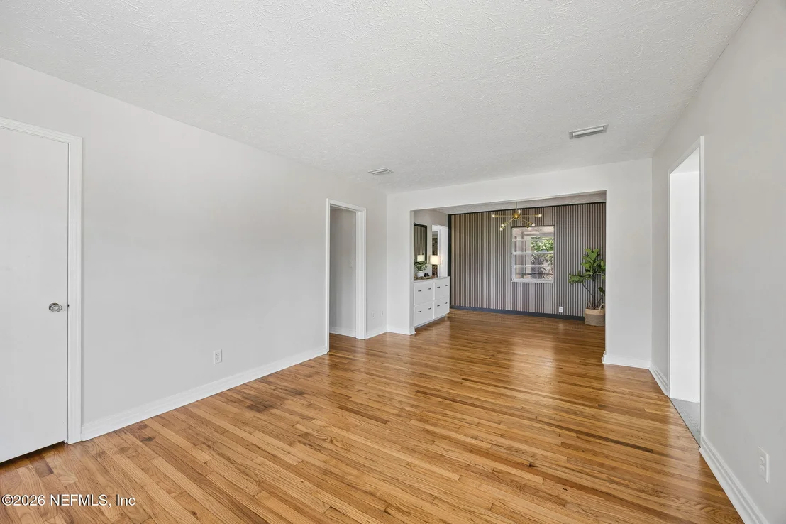 Photo of 2436 ORMSBY Circle E