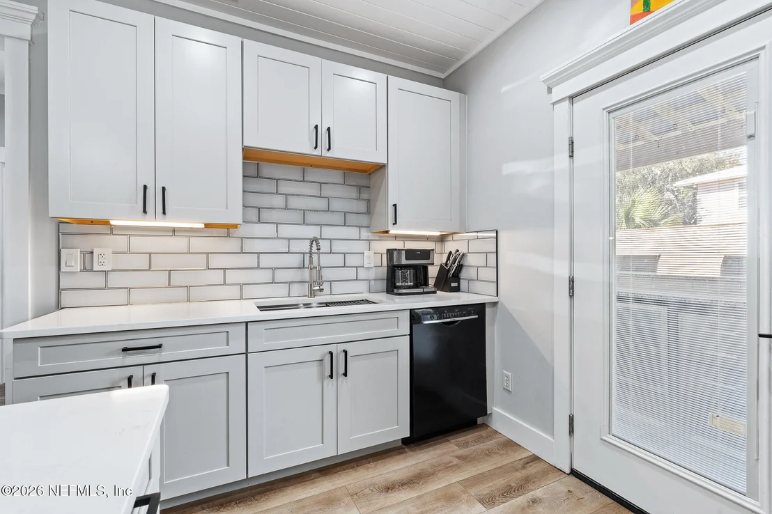 Photo of 106 E Street