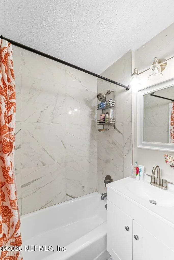 Photo of 1138 HALIFAX Road
