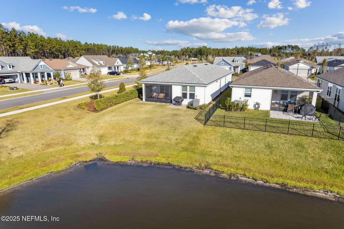 Photo of 671 JUBILEE Circle