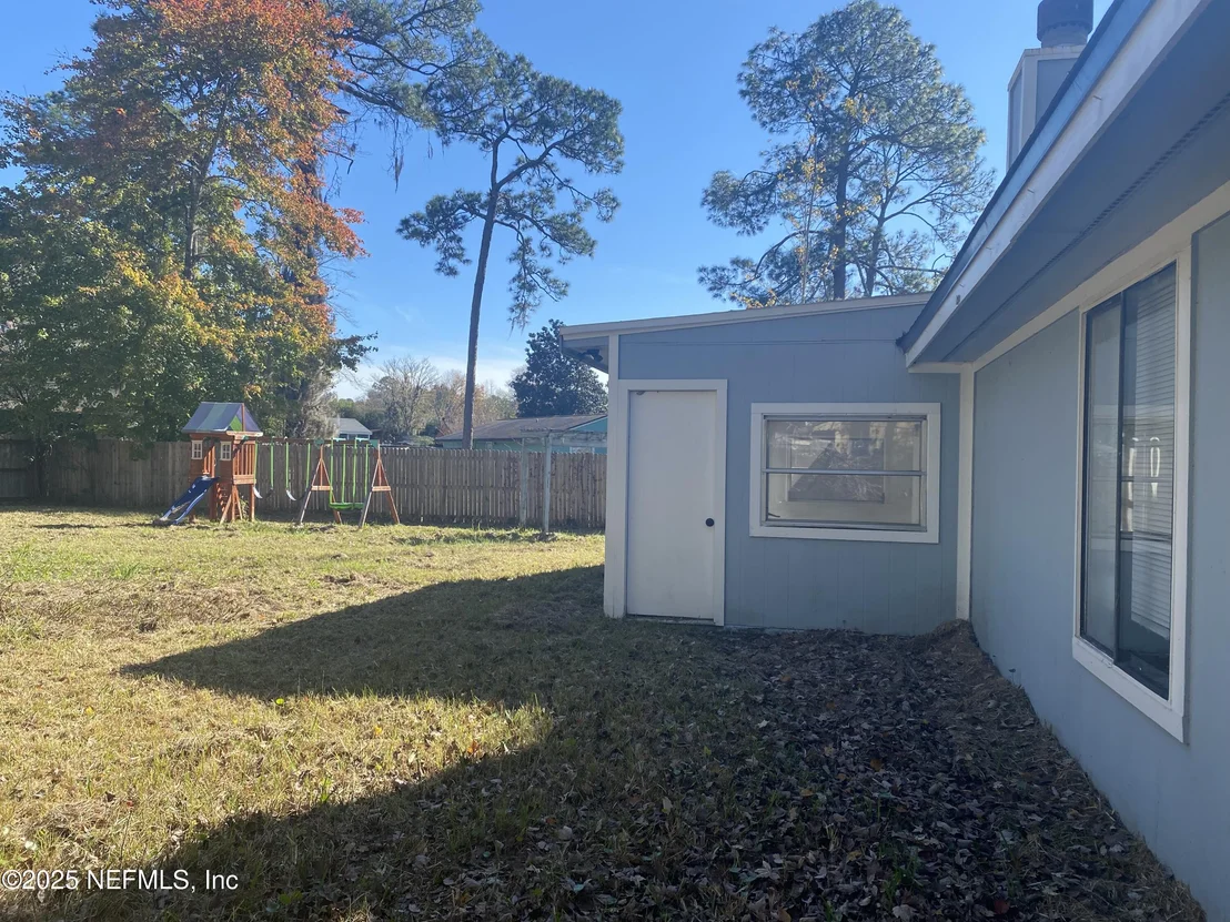 Photo of 1341 BEAR RUN Boulevard