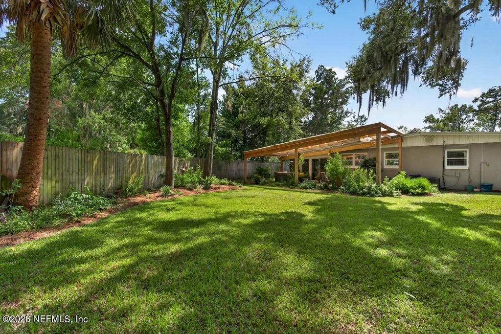 Photo of 1215 LE BRUN Drive