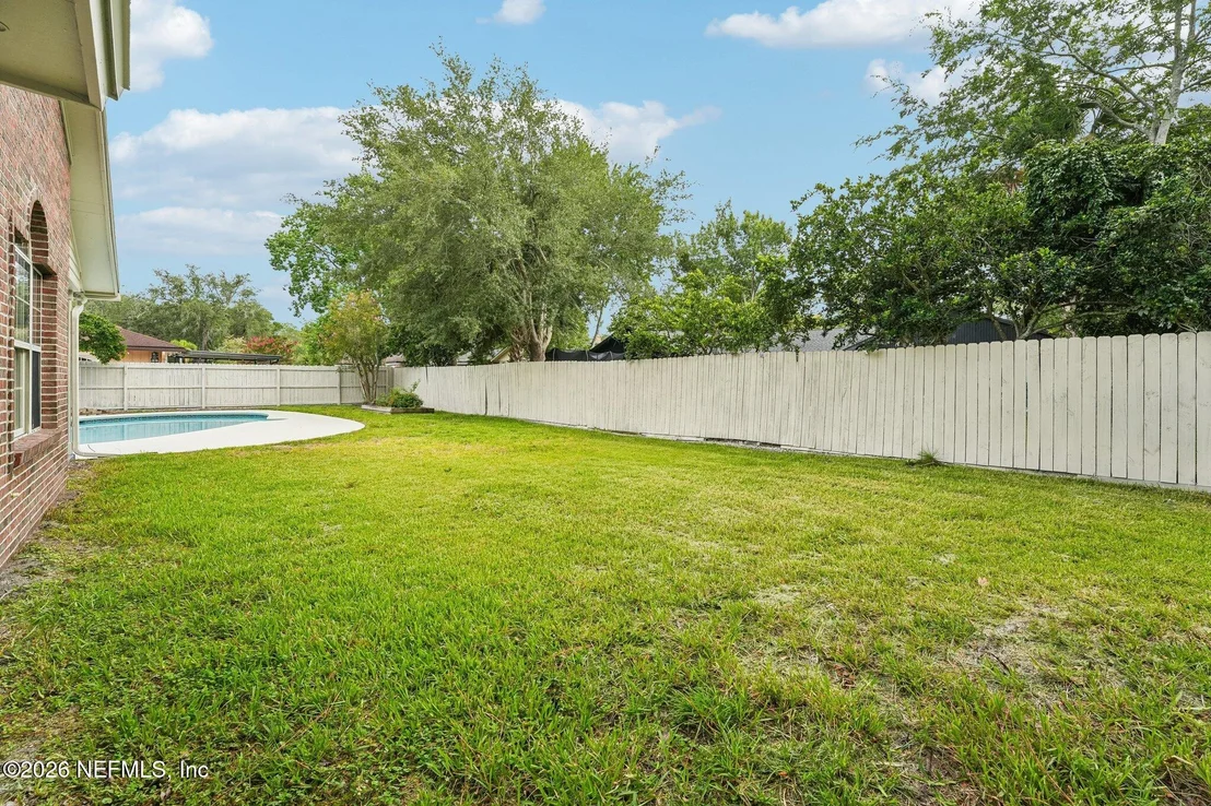 Photo of 1607 SHEFFIELD Place