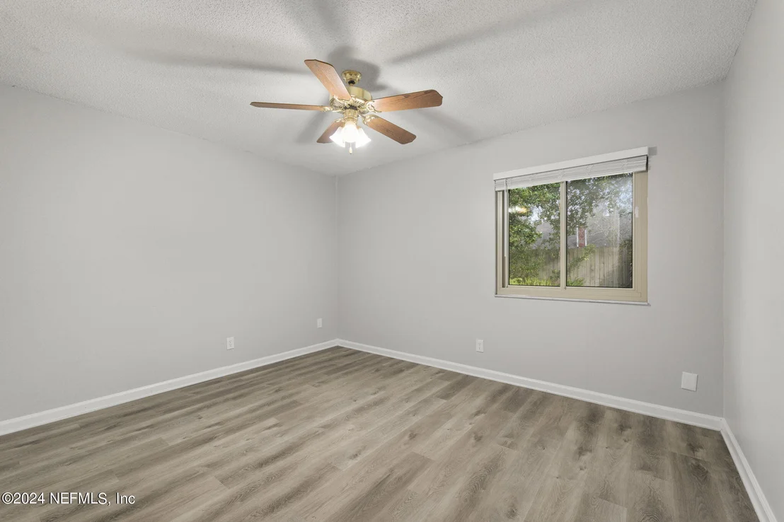 Photo of 10579 CASTLEBROOK Drive