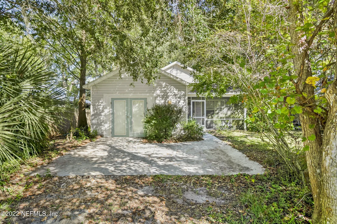 Photo of 232 NESMITH Avenue