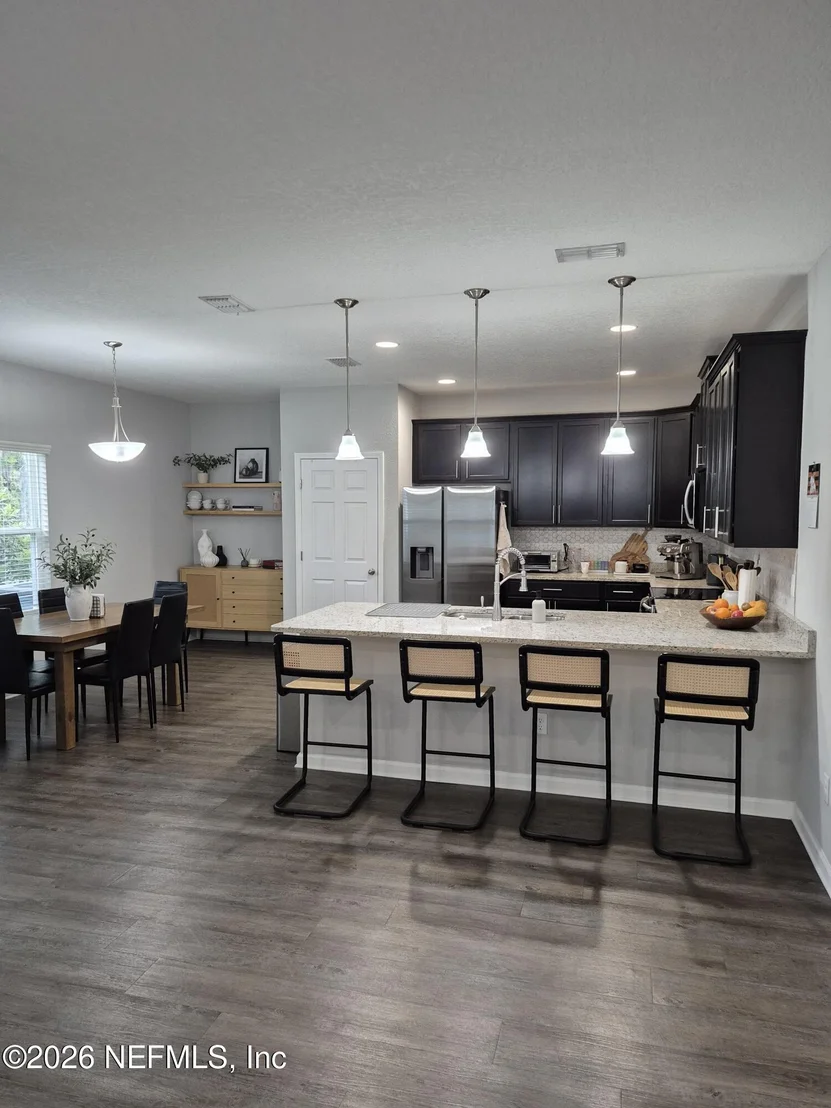 Photo of 6093 HYDE PARK Circle